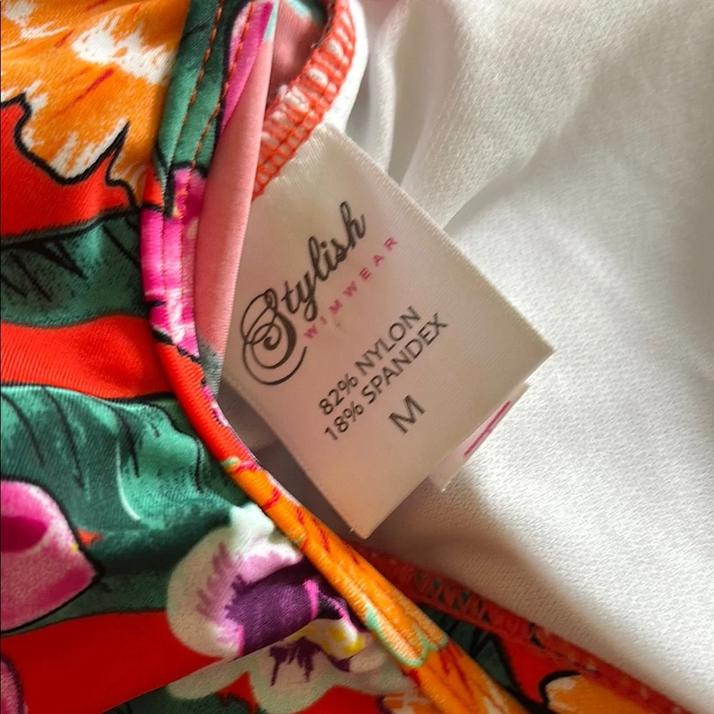 Floral Ruffle Bikini Set - Picture 6 of 7